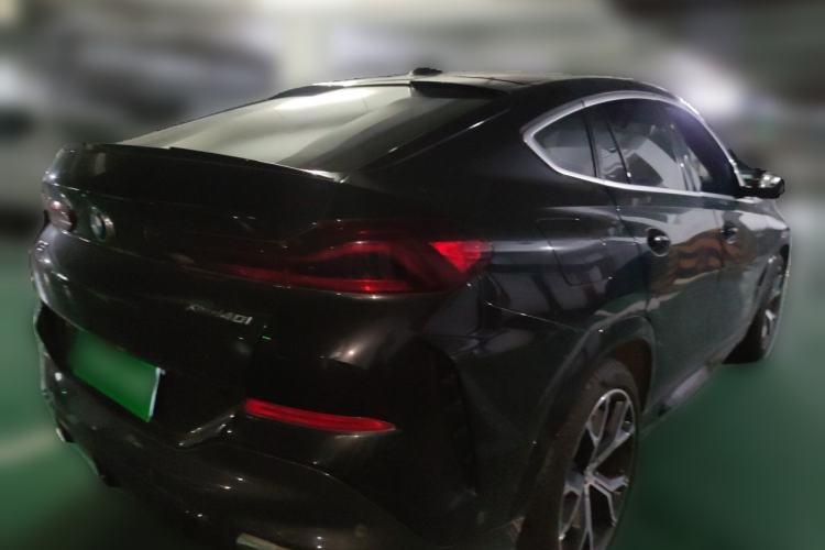 Used BMW X6 2023 xDrive40i Luxury Model with M Sport Package Rear Right 45 Deg