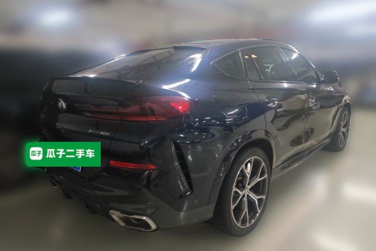 Used BMW X6 2023 xDrive40i Luxury Model with M Sport Package Rear Right 45 Deg