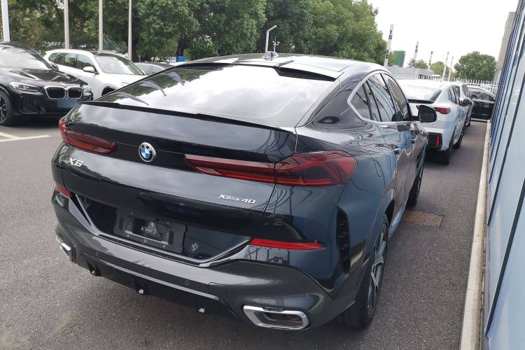 Used BMW X6 2023 xDrive40i M Sport Package Rear Right 45 Deg