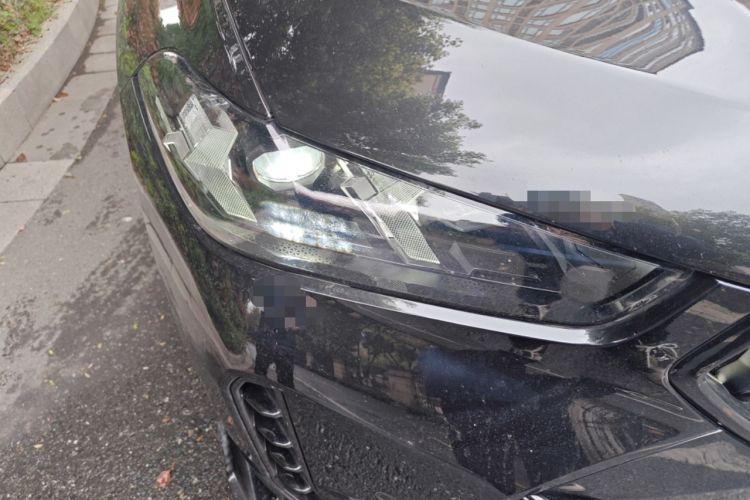 Used BMW X6 2023 xDrive30i M Sport Package Right Front Headlight