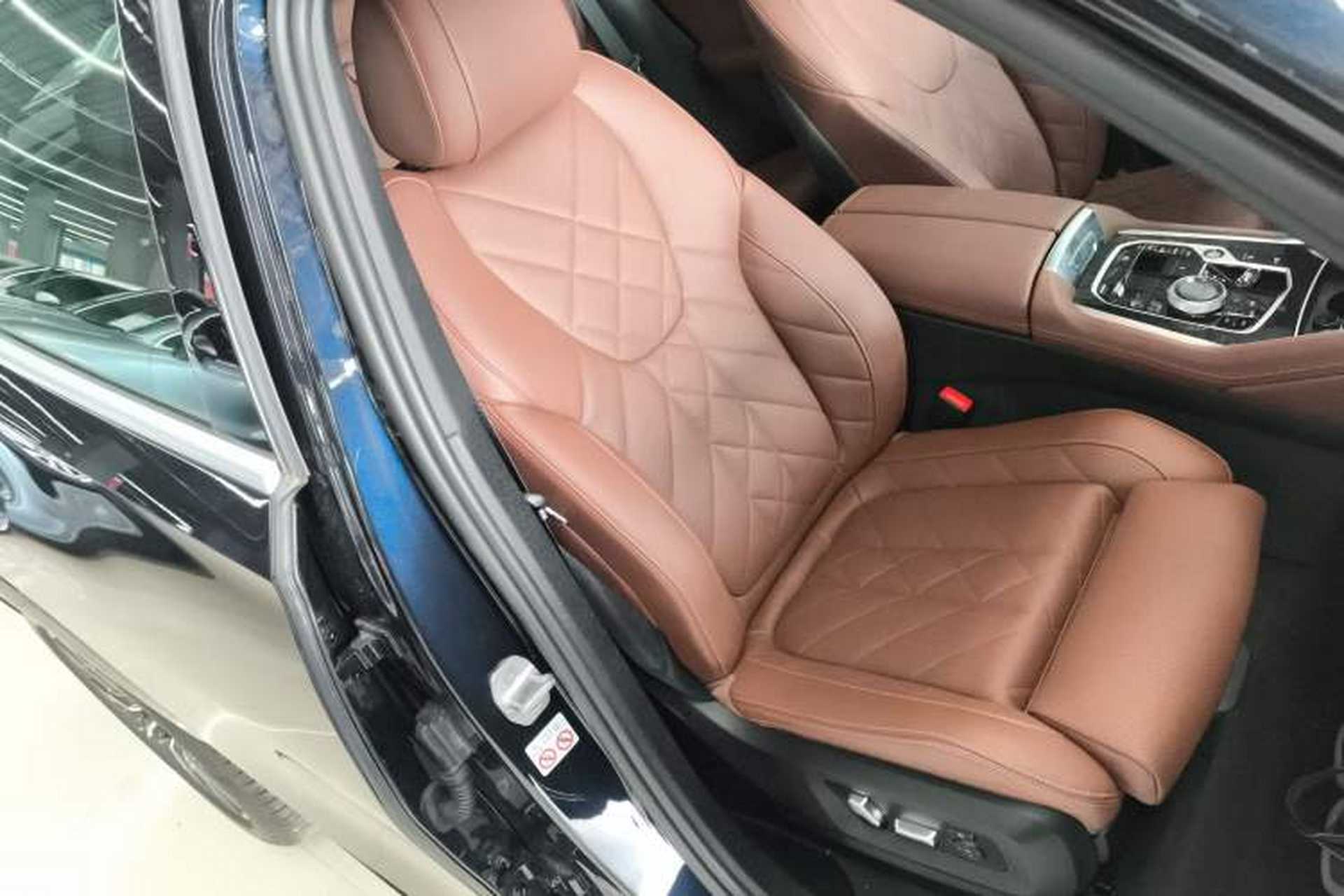 Used BMW X6 2023 xDrive30i M Sport Package Right Front Seat