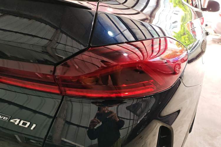 Used BMW X6 2023 xDrive40i M Sport Package Right Rear Taillight
