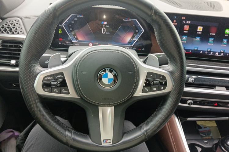 Used BMW X6 2023 xDrive40i M Sport Package Steering Wheel