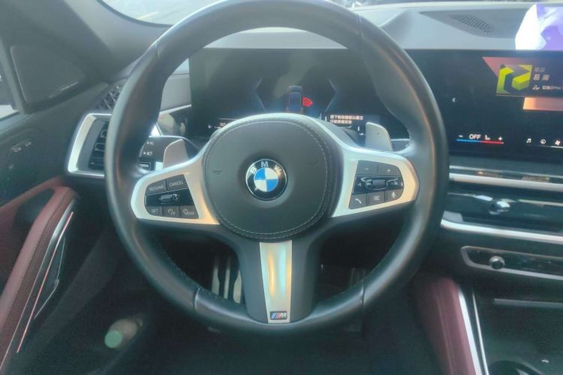 Used BMW X6 2023 xDrive40i M Sport Package Steering Wheel