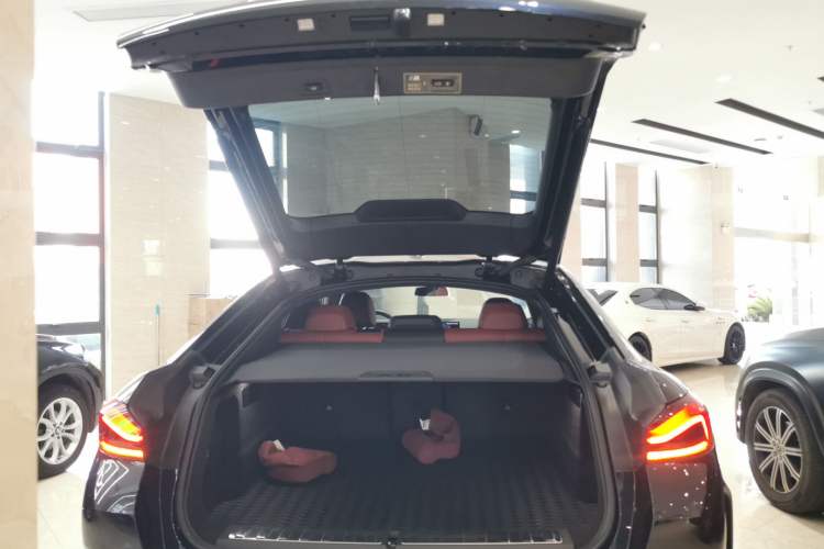 Used BMW X6 2023 xDrive30i M Sport Package Trunk