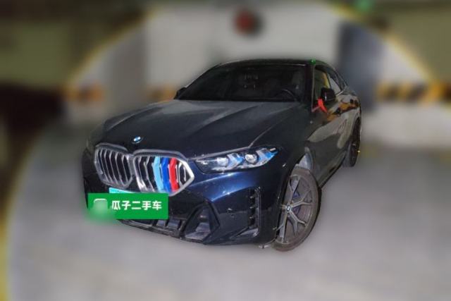 BMW X6 2023 xDrive40i Luxury Model with M Sport Package مستعملة