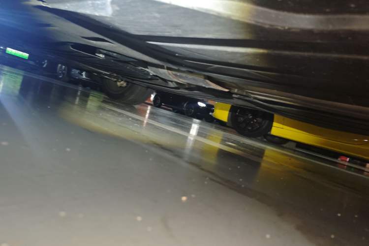 Used BMW X6 2023 xDrive40i M Sport Package Chassis Rear Left