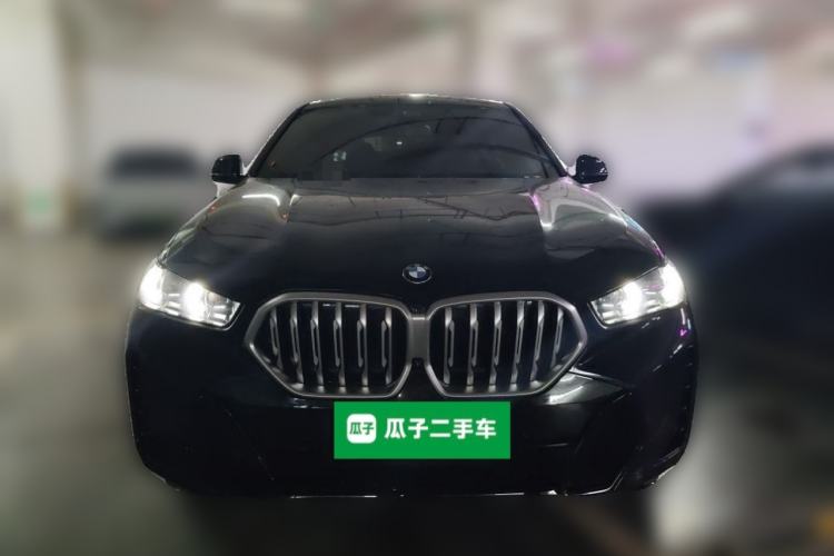 Used BMW X6 2023 xDrive30i M Sport Package Front