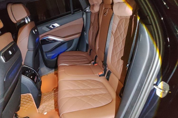 Used BMW X6 2023 xDrive40i Luxury Model with M Sport Package Left Rear Seat