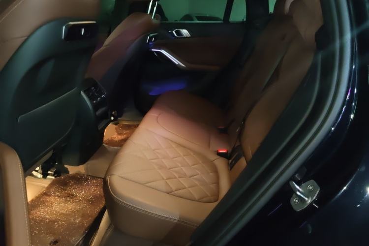 Used BMW X6 2023 xDrive30i M Sport Package Left Rear Seat