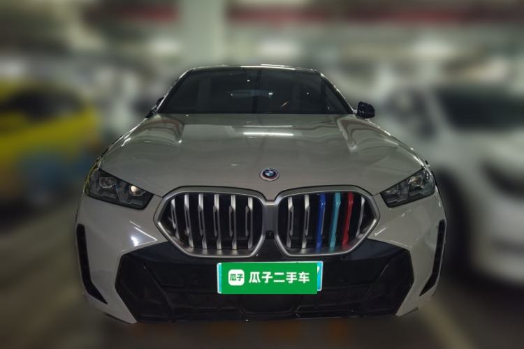 Used BMW X6 2023 xDrive40i M Sport Package Front