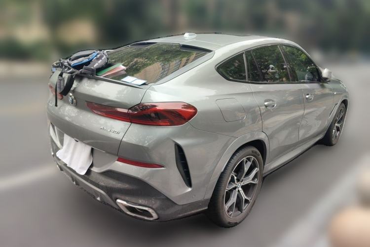 Used BMW X6 2023 xDrive40i Luxury Model with M Sport Package Rear Right 45 Deg