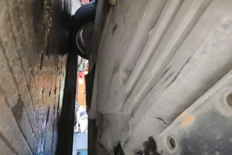 Used BMW X6 M 2010 X6 M Chassis Rear Left