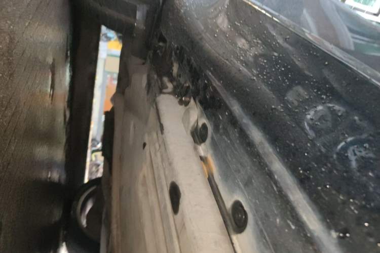 Used BMW X6 M 2010 X6 M Chassis Rear Right