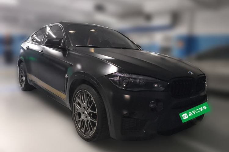 Used BMW X6 M 2015 X6 M Front Right 45 Deg
