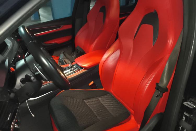 Used BMW X6 M 2015 X6 M Left Front Seat