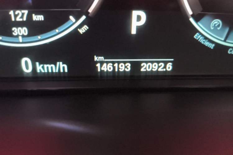 Used BMW X6 M 2015 X6 M Odometer Close Up
