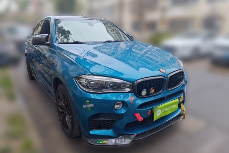 Used BMW X6 M 2015 X6 M Front Right 45 Deg