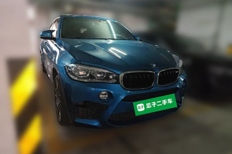 Used BMW X6 M  Front Right 45 Deg