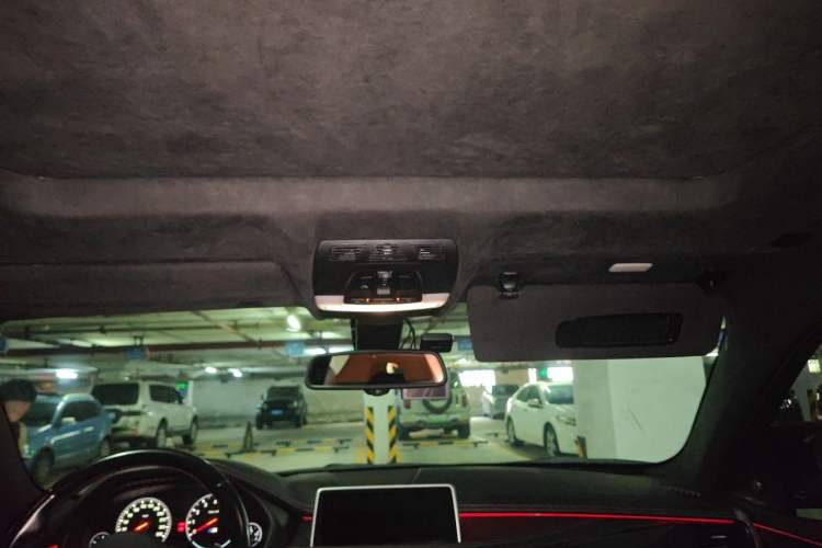 Used BMW X6 M  Headliner