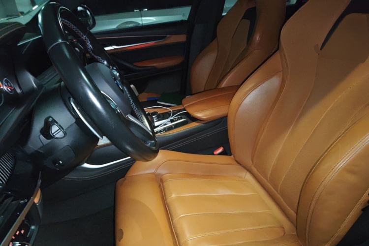 Used BMW X6 M  Left Front Seat