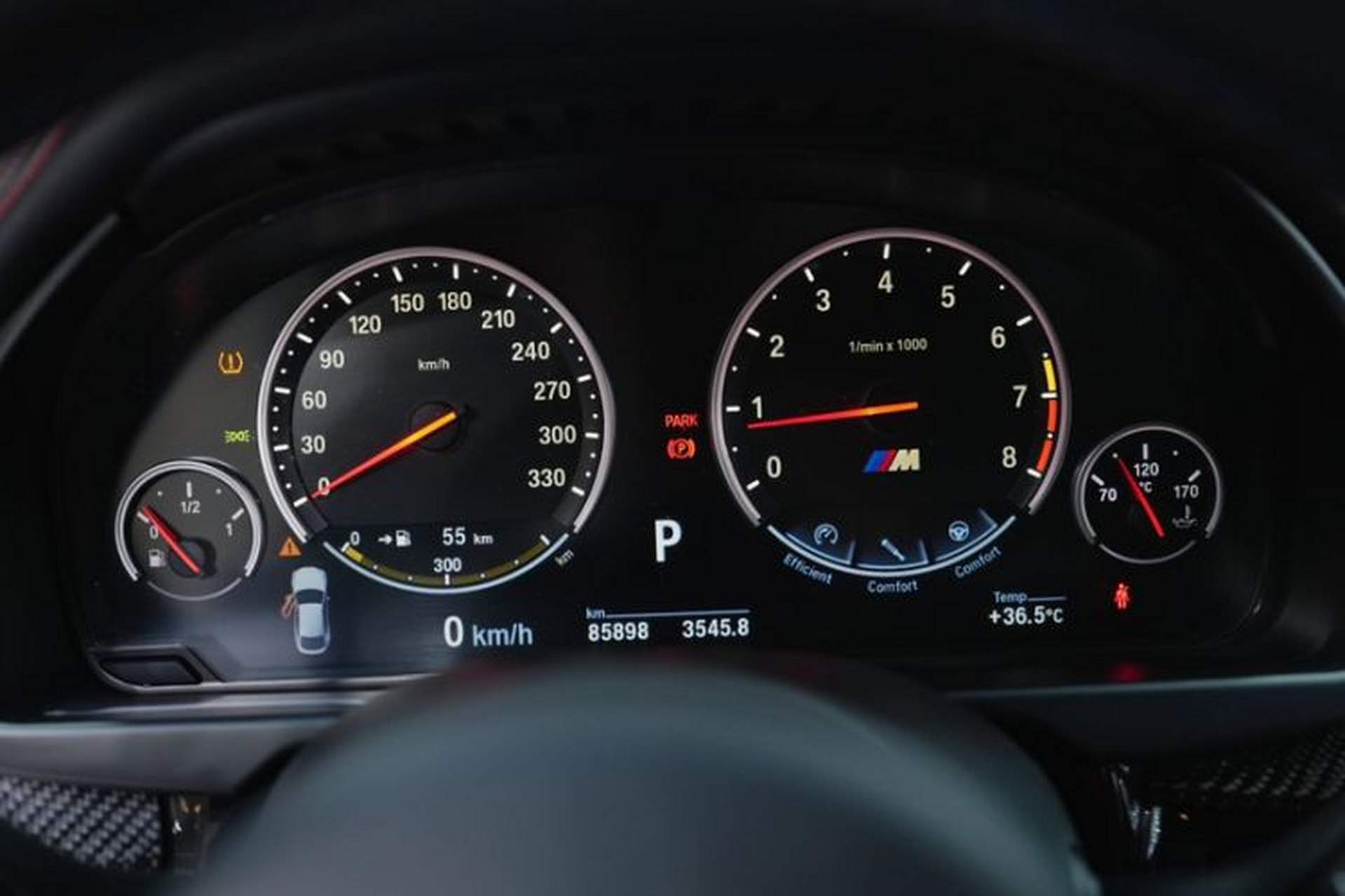 Used BMW X6 M 2015 X6 M Odometer Close Up