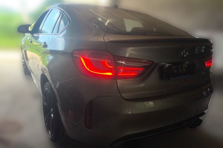 Used BMW X6 M 2015 X6 M Rear Left 45 Deg