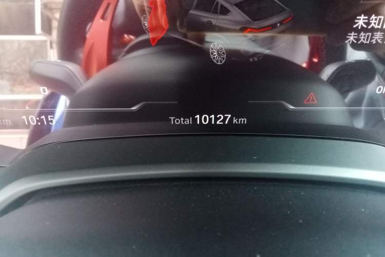 Used BMW X6 M 2020 X6 M Odometer Close Up