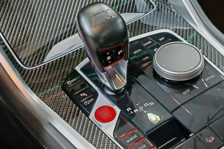 Used BMW X6 M 2022 X6 M Interior 4