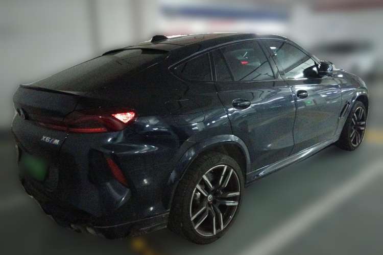 Used BMW X6 M 2022 X6 M Rear Right 45 Deg