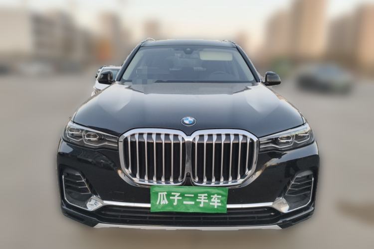 Used BMW X7 2022 xDrive40i Luxury Package with Leading Features Front