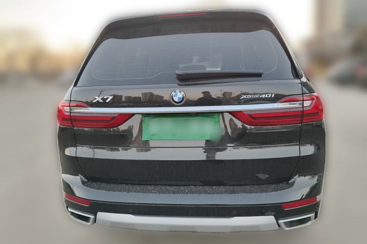 Used BMW X7 2022 xDrive40i Luxury Package with Leading Features Rear