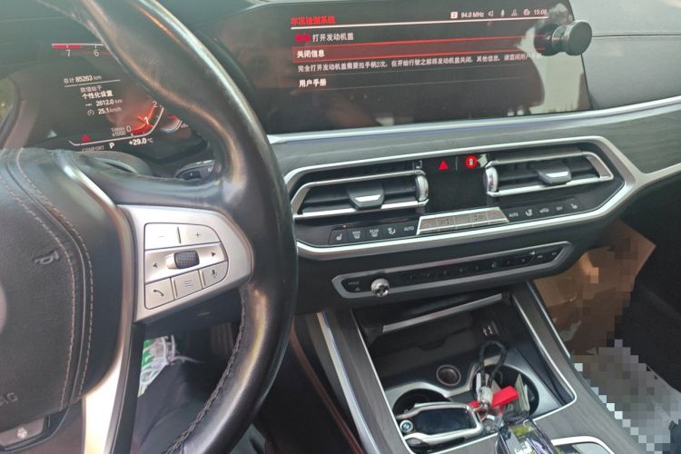 Used BMW X7 2019 xDrive40i Luxury Package with Leading Features Audio And AC Panel