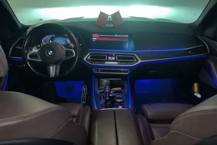 Used BMW X7 2019 xDrive40i Luxury M Sport Package Center Console