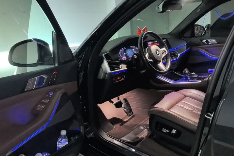 Used BMW X7 2019 xDrive40i Luxury M Sport Package Driver Seat