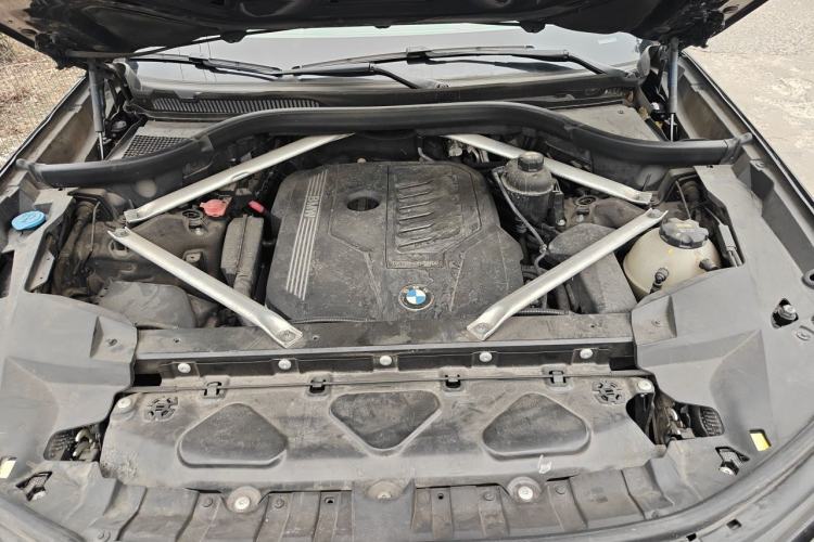 Used BMW X7 2019 xDrive40i Luxury M Sport Package Engine Bay