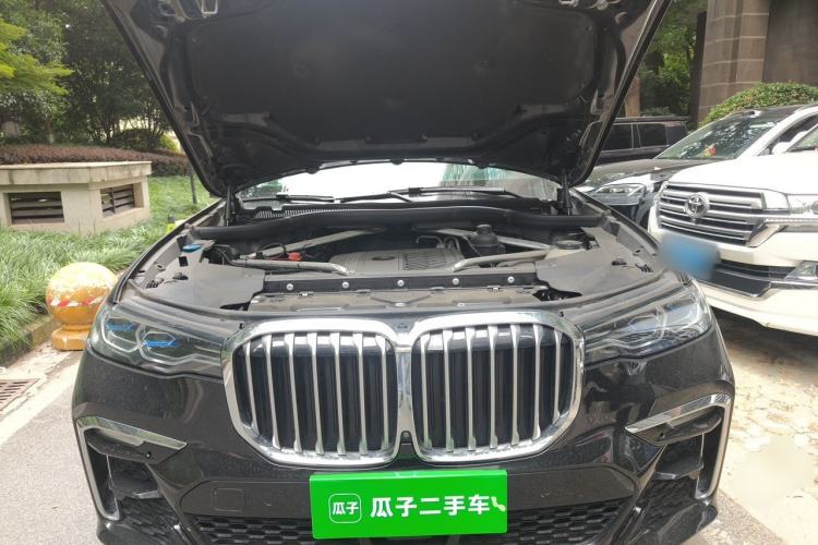 Used BMW X7 2019 xDrive40i Executive Model M Sport Package Engine Bay