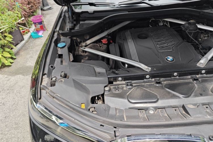 Used BMW X7 2019 xDrive40i Executive Model M Sport Package Engine Bay Right