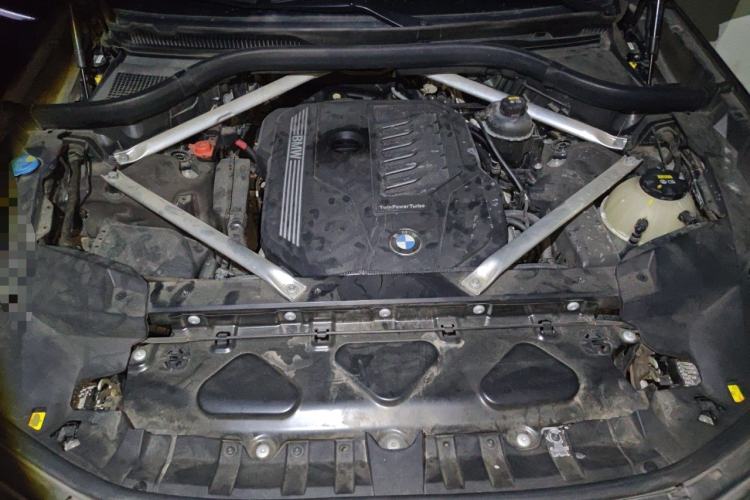 Used BMW X7 2019 xDrive40i Luxury M Sport Package Engine Bay