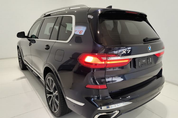 Used BMW X7 2019 xDrive40i Executive Model M Sport Package Exterior 2