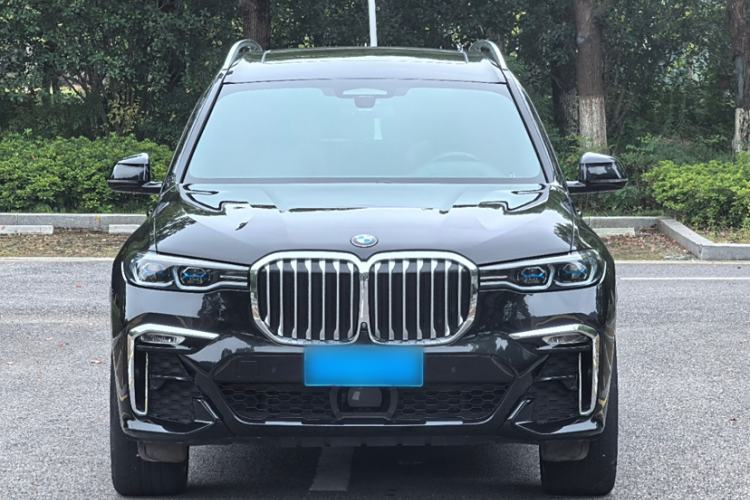 Used BMW X7 2019 xDrive40i Executive Model M Sport Package Exterior 4