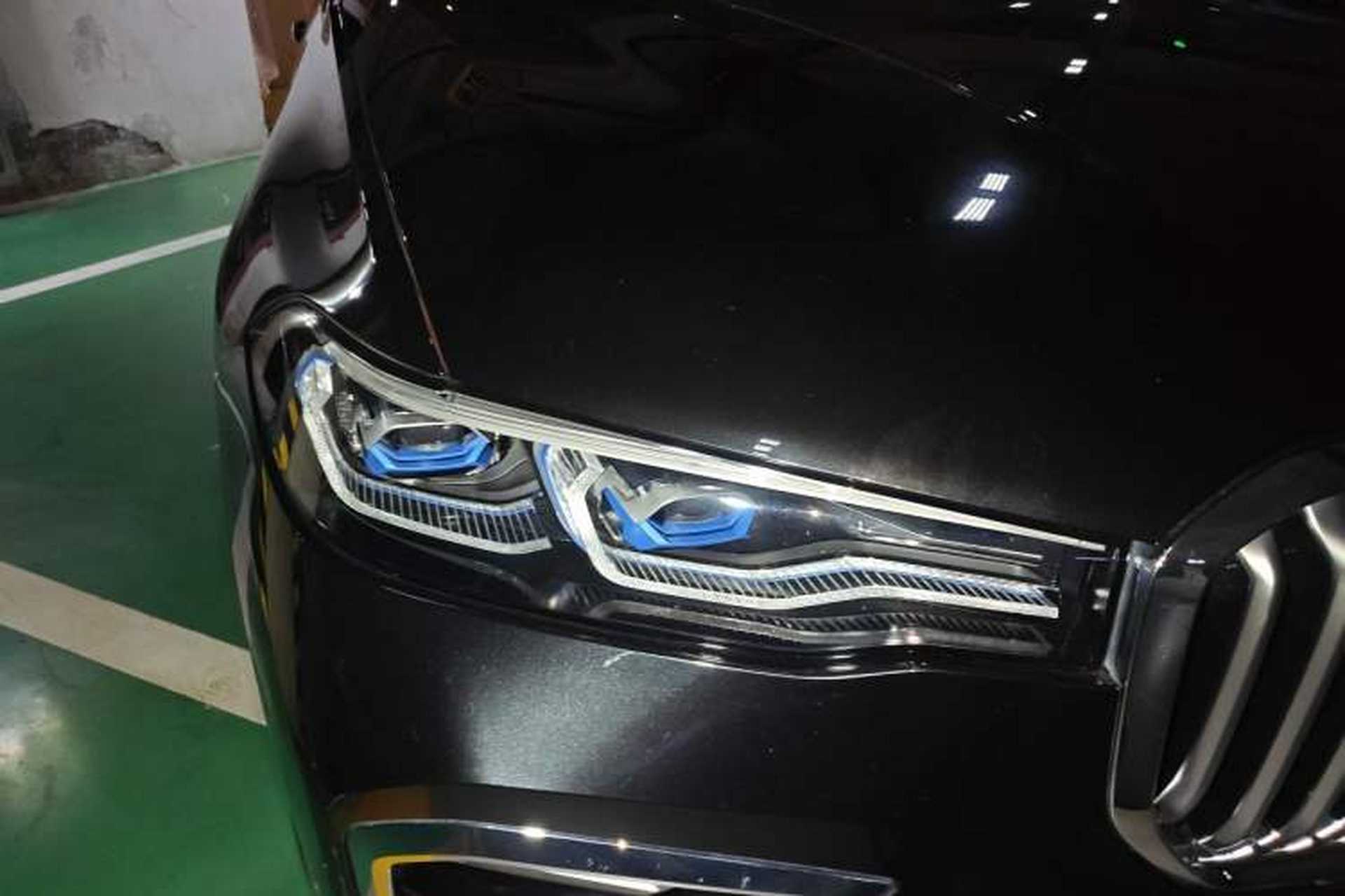 Used BMW X7 2019 xDrive40i Luxury M Sport Package Exterior 6