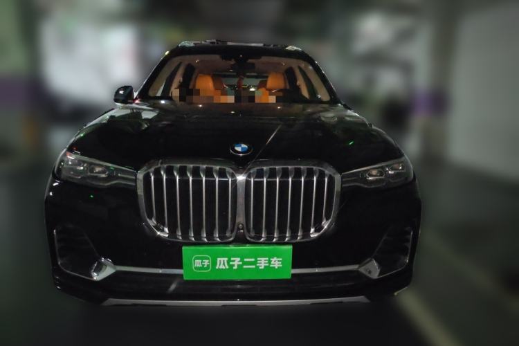 Used BMW X7  Front