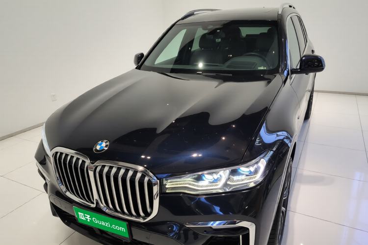 Used BMW X7 2019 xDrive40i Executive Model M Sport Package Front