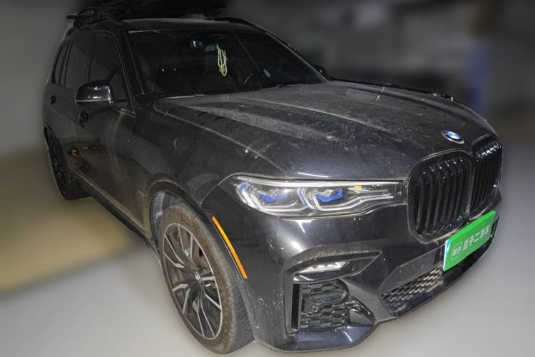 Used BMW X7  Front Right 45 Deg