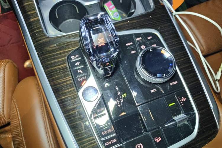 Used BMW X7  Gear Lever