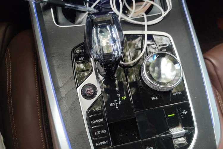 Used BMW X7 2019 xDrive40i Luxury M Sport Package Gear Lever