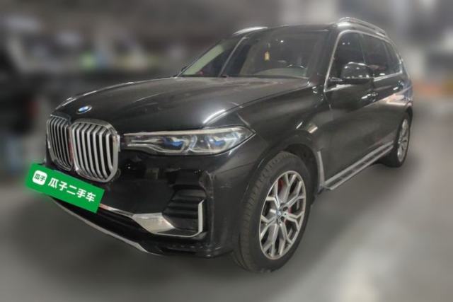 Used BMW X7 2019 xDrive40i Luxury Package with Leading Features