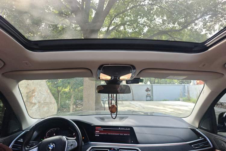 Used BMW X7 2019 xDrive40i Luxury Package with Leading Features Headliner