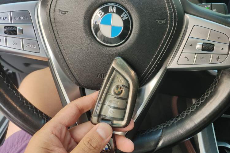 Used BMW X7 2019 xDrive40i Luxury Package with Leading Features Interior 1